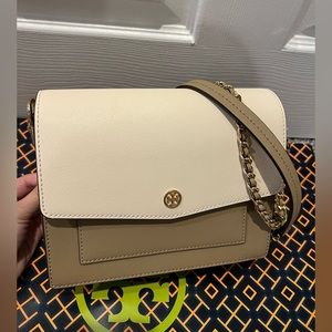 Tory Burch Robinson Bag